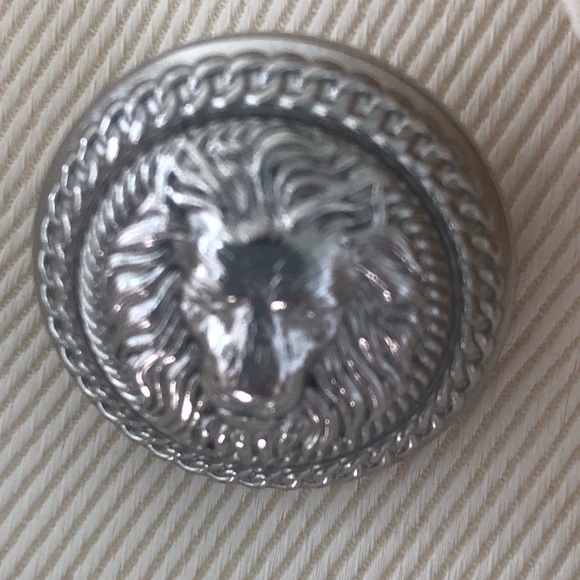 NWT Balmain  Cream Double- Breasted Blazer with Silver Buttons. Size 34. - Picture 11 of 14